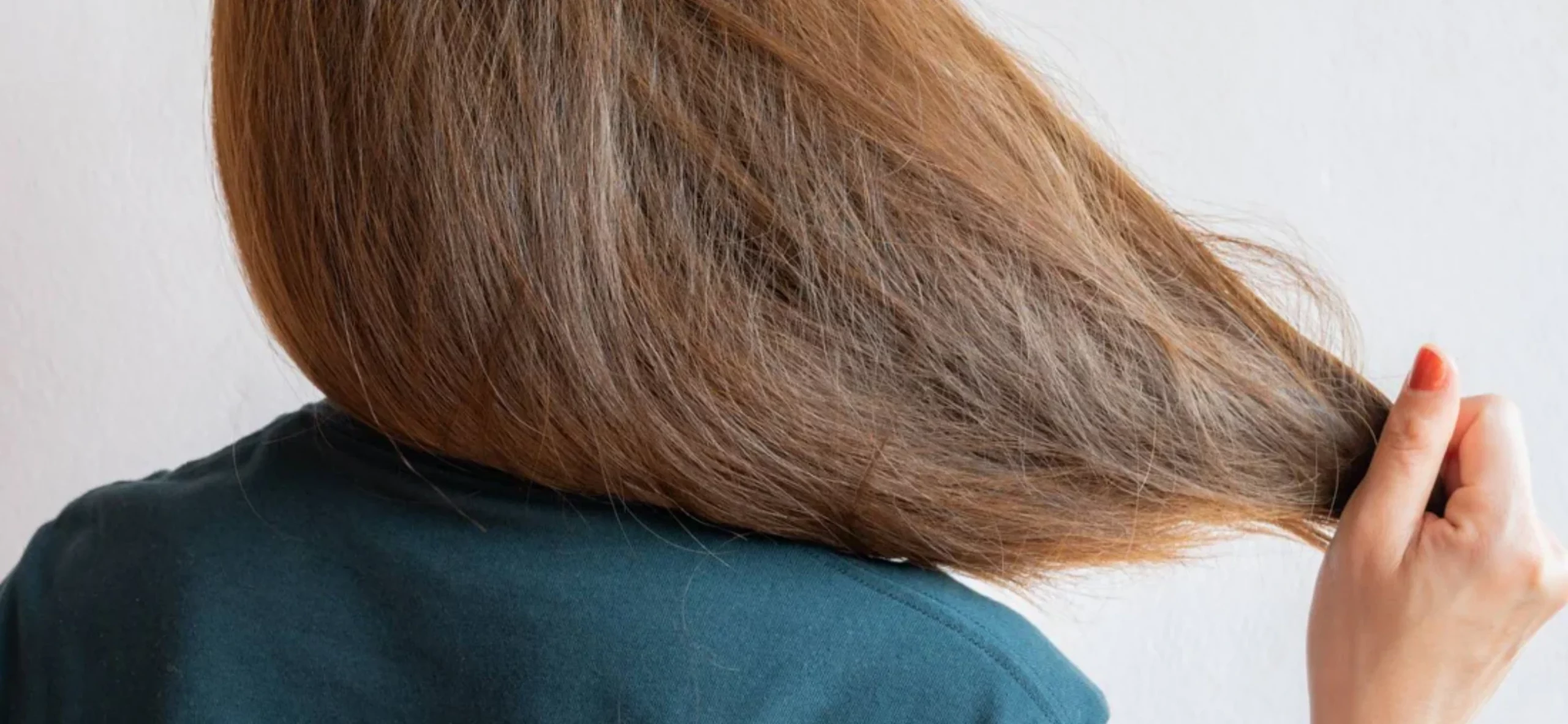 Treating dry hair: Causes, symptoms, treatments, & effective products