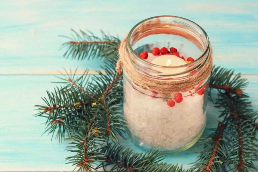 Best DIY Christmas gifts: Homemade scented candles