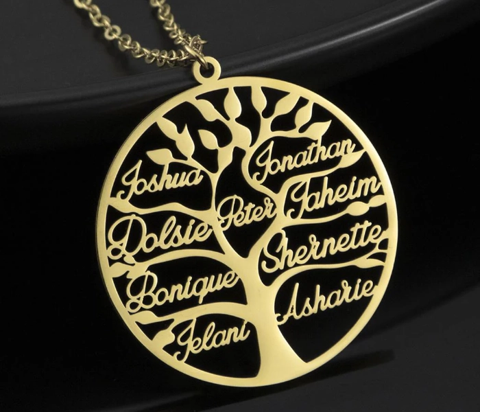 Christmas gift ideas for mom: Personalized family tree necklace