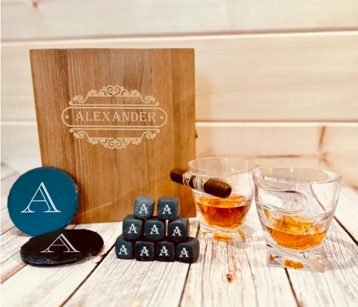 Christmas gifts for dad from daughters: Personalized whiskey stones set