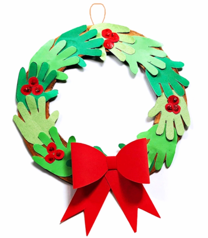 Handprint wreaths | Children's Christmas craft activities