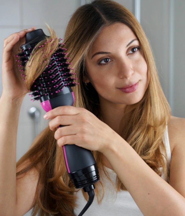 La brosse brushing pour sèche-cheveux