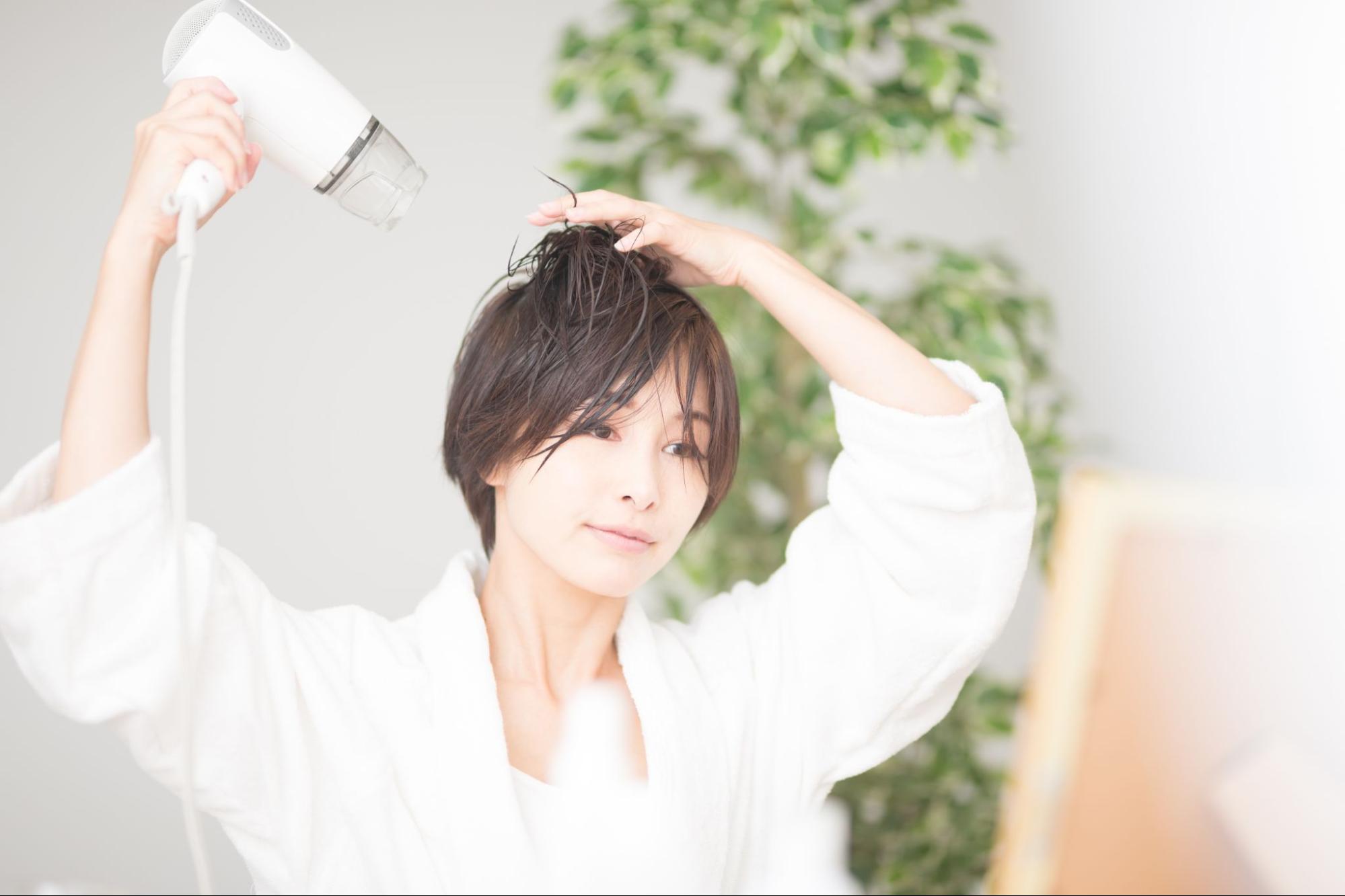 The correct way to dry your hair to prevent dryness