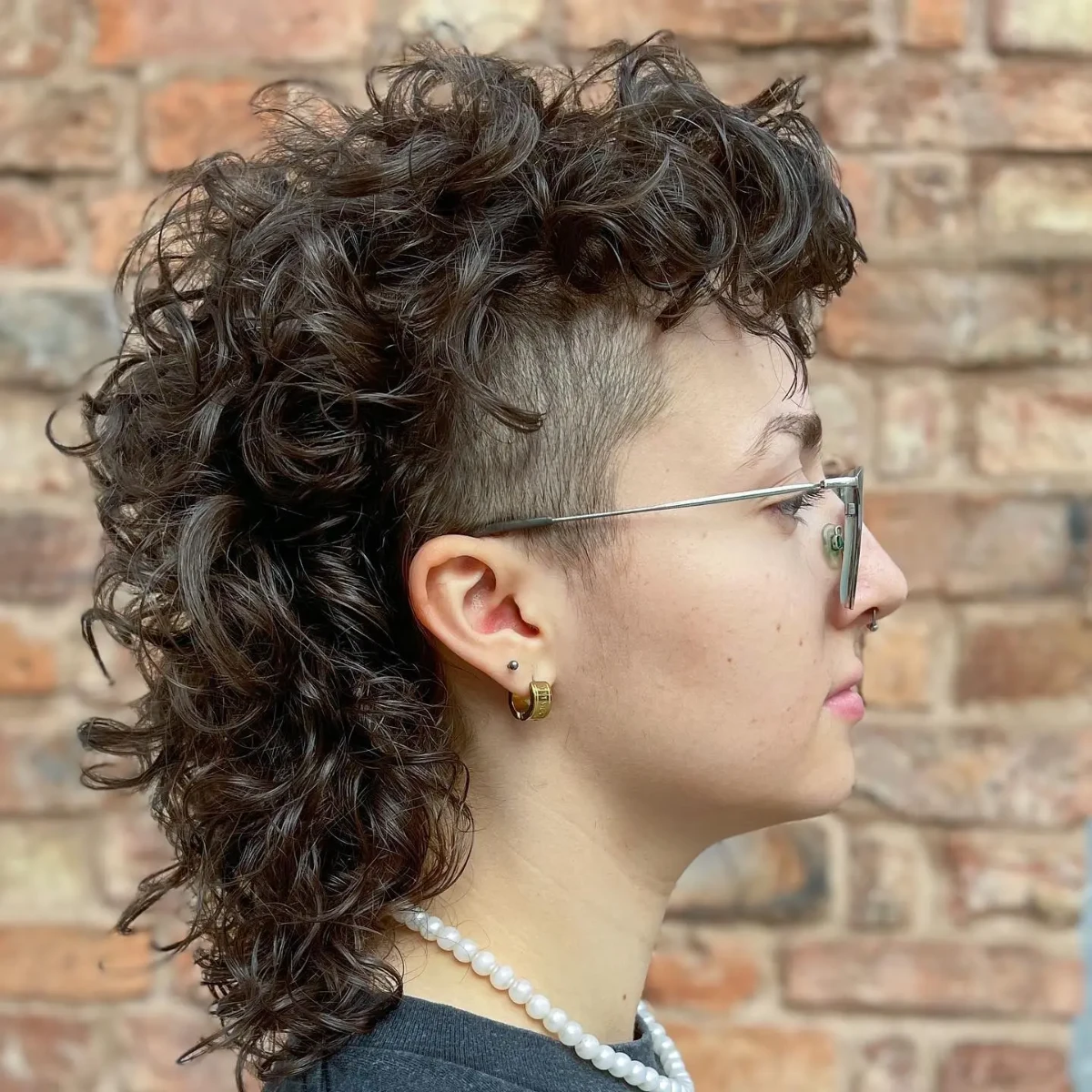 Curly mullet