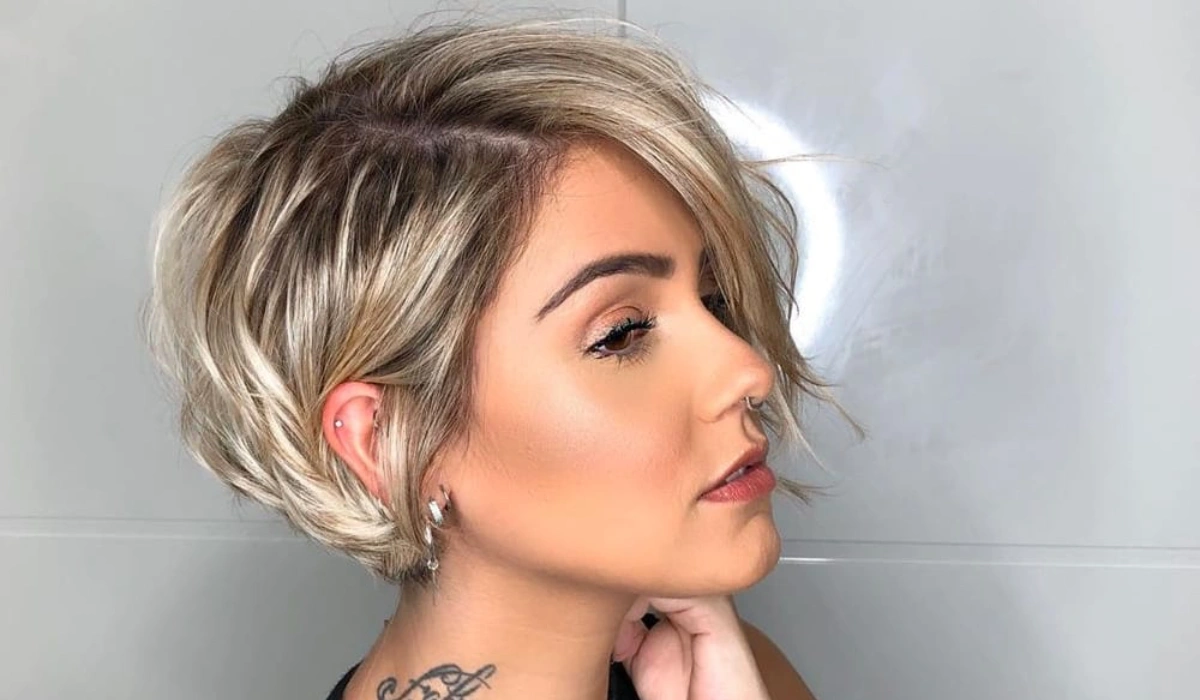 Wavy pixie bob