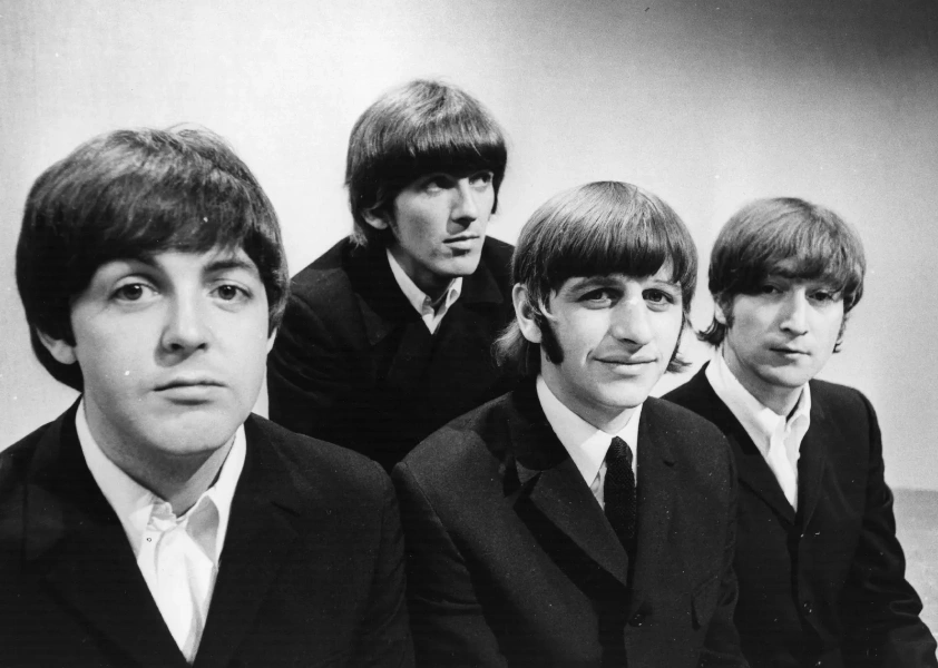 The Beatles in the 1960s | Mop top hairstyles