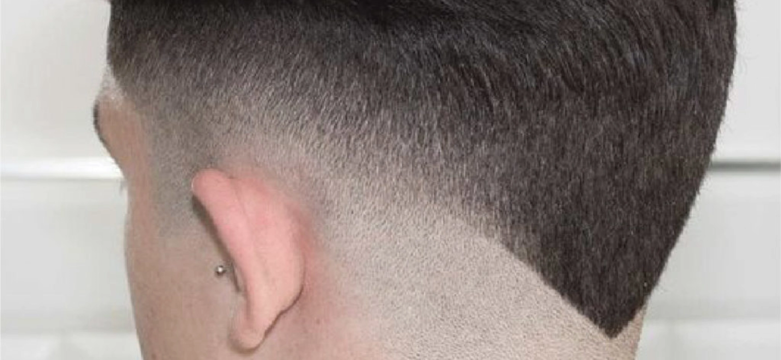 Fall in love with the V haircut for men: 5 styles and tips to rock this cut in 2024