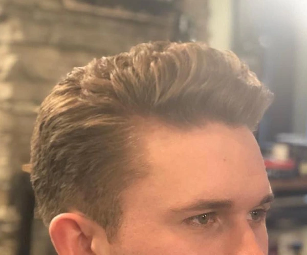 Classic quiff | Oval shape face hairstyle | Men's hair