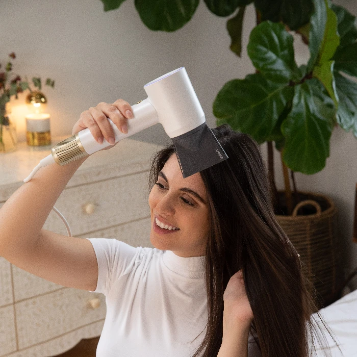 Hair dryer with a concentrator nozzle