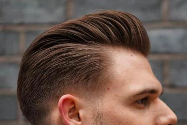 Mid-pompadour for men with oblong face face