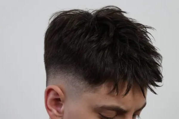 What is a messy French crop haircut? 