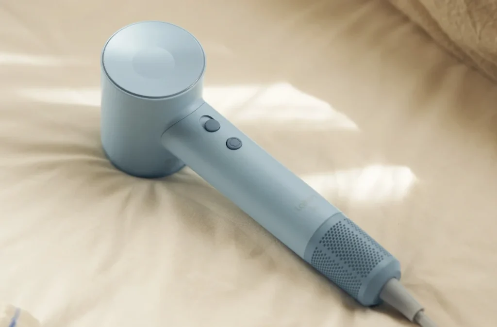 Best hair dryer for fine hair in 2024