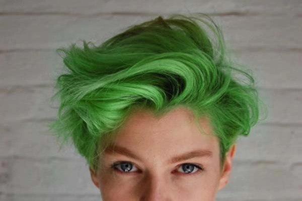 Green | Halloween hair color ideas