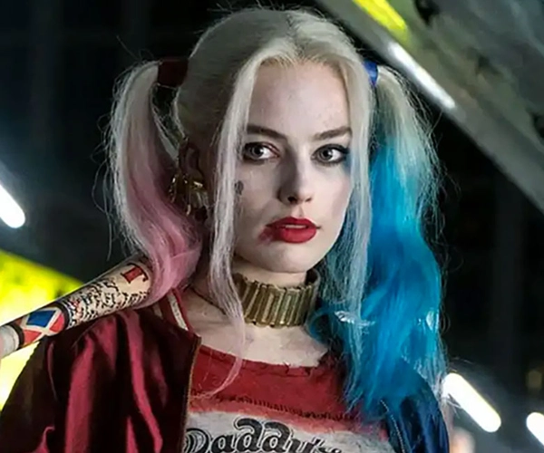 Harley-Quinn-inspired pigtails | Halloween hair ideas