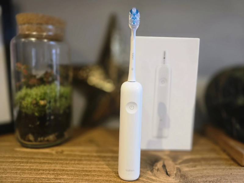 The Laifen Wave electric toothbrush - Halloween gifts