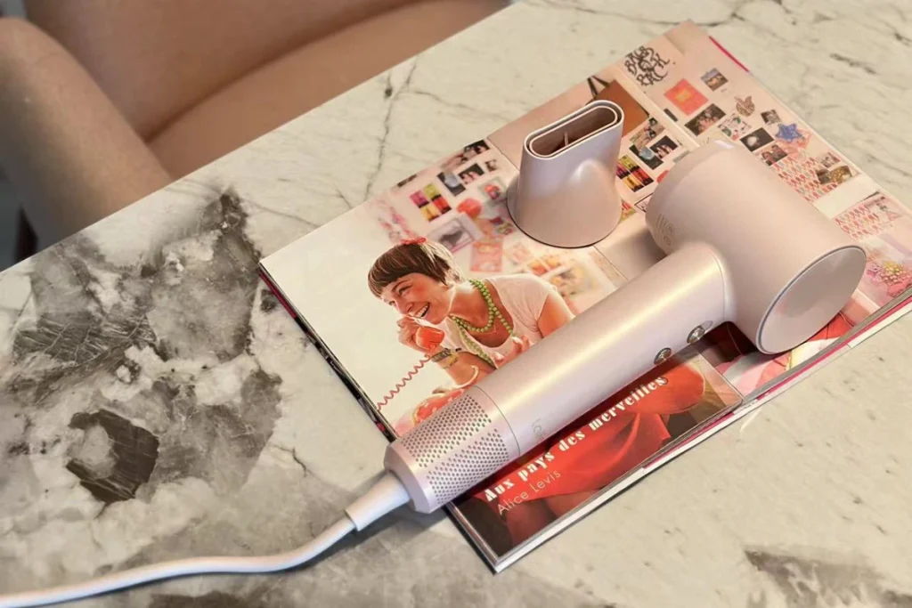 Best Christmas gifts for wife: One-of-a-kind hair dryer with diffuser