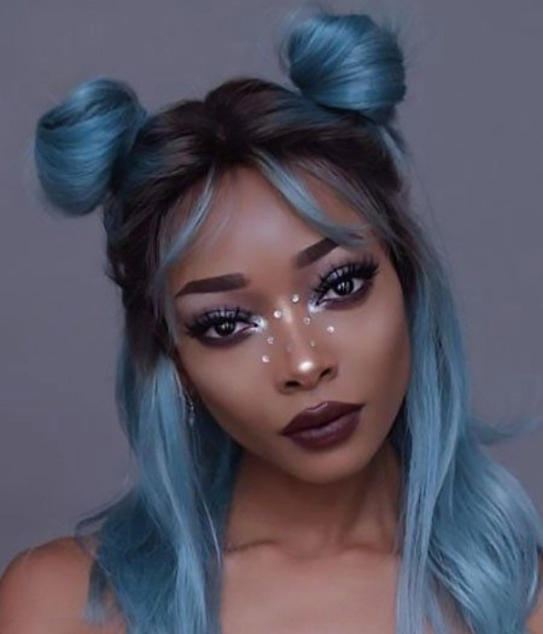 Space buns | Halloween hair ideas