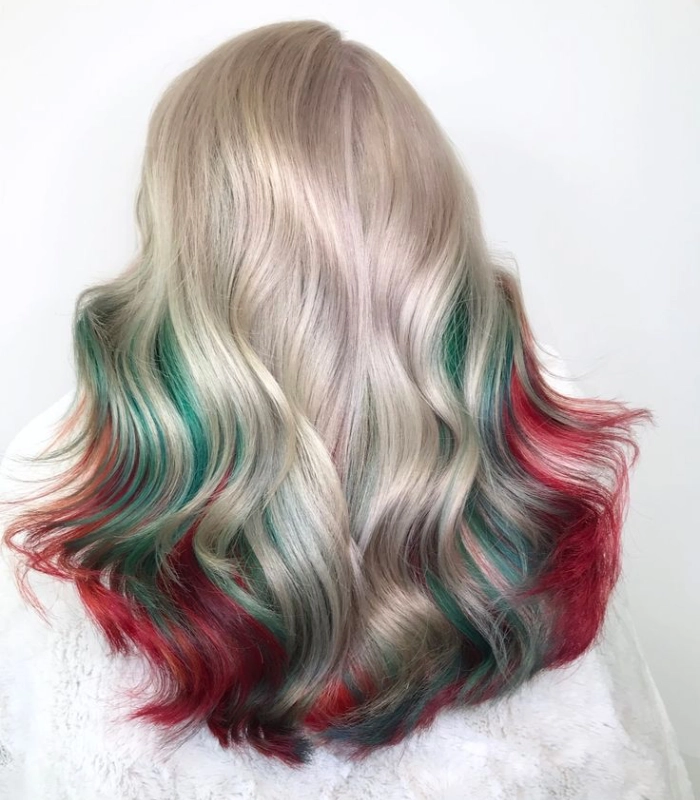 Christmas hair colors | Frosty silver