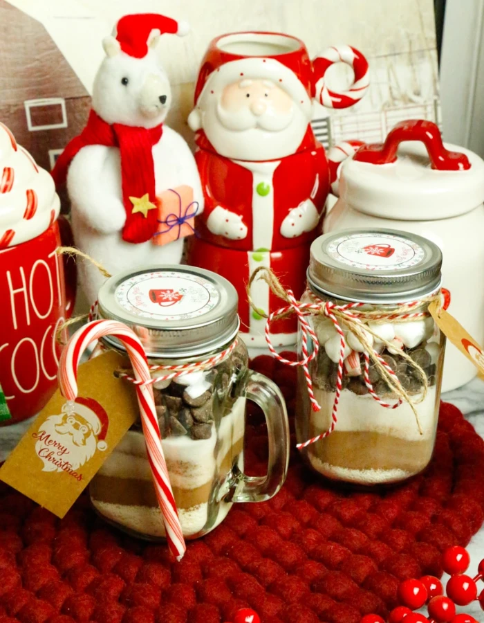 Last-minute Christmas gifts: Handmade cookie jar kit