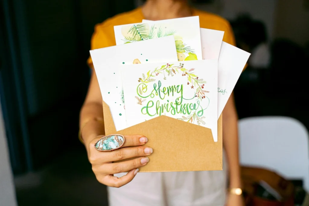 What to write in Christmas cards?